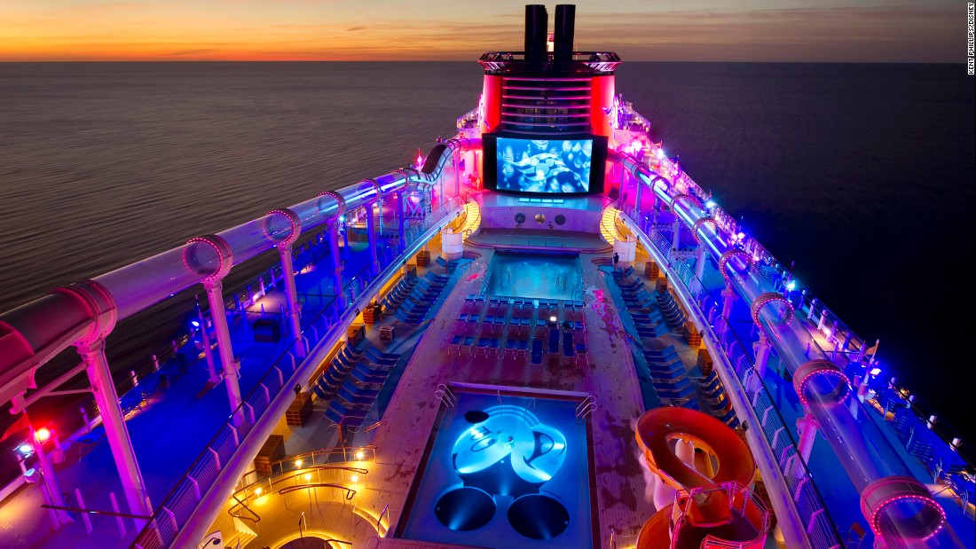 Cruzeiros nas Bahamas | Disney Cruise Line - Emoções & Prestígio